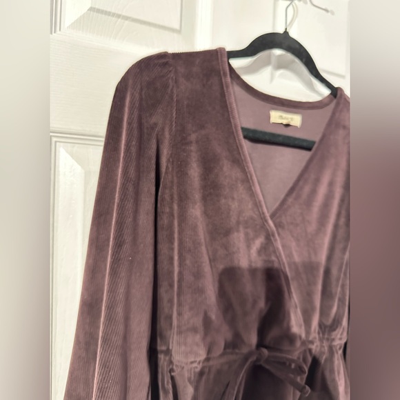 Madewell Elegant Velvet Dark Purple Wrap Top (XS) - Picture 13 of 15